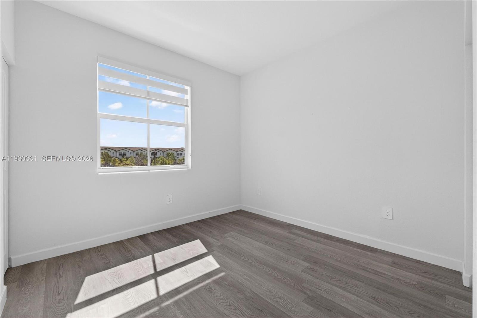 DOWN SOUTH - Residential Lease