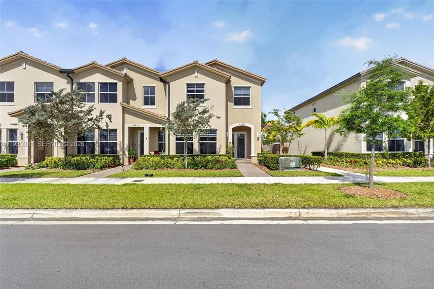 Spacious, stylish, and versatile. This 4-bedroom, 2.5-bath townhome in Harmony Parc blends modern design with everyday functionality. The open-concept layout features a bright contemporary kitchen with quartz countertops, stainless steel appliances, and ample cabinetry, flowing seamlessly into a private patio—ideal for relaxing or entertaining.
Parking is effortless with a 1-car garage, space for two additional vehicles, and guest parking available. The home also includes 1GB high-speed internet, perfect for remote work and streaming.
Upstairs, the primary suite offers comfort and privacy with a walk-in closet and double-sink vanity.
Ideally located near US-1, major highways, shopping, and dining, and just minutes from Black Point Marina. The community features green spaces and walking paths, designed for ease and flexibility.
More space. More comfort. More value. A home that works for how you live—today and ahead.