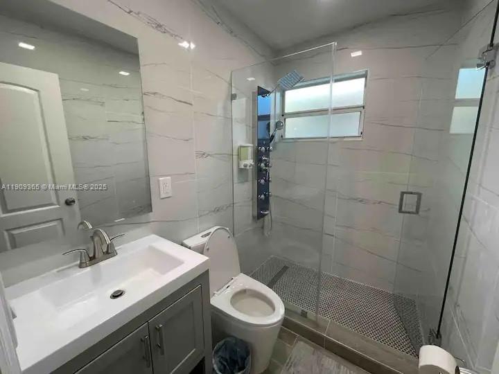 HOLLYWOOD SOUTH SIDE ADD - Residential Lease