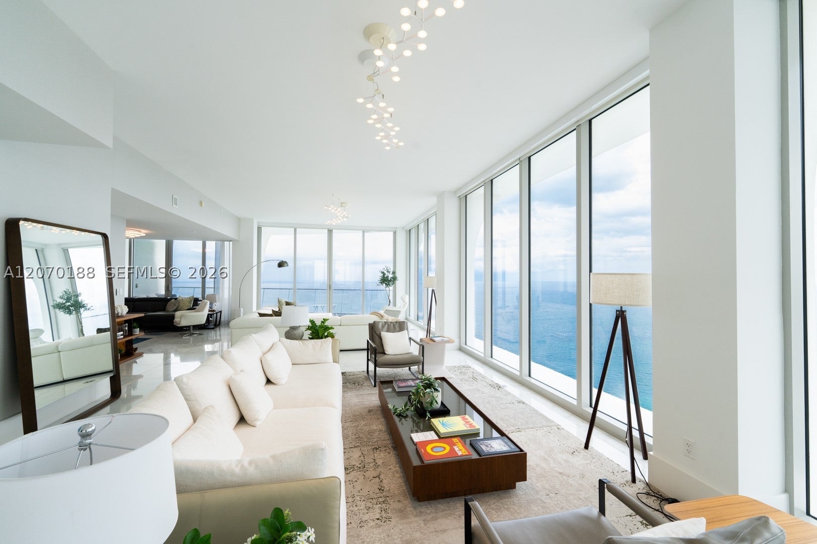 16901 Collins Ave 4201