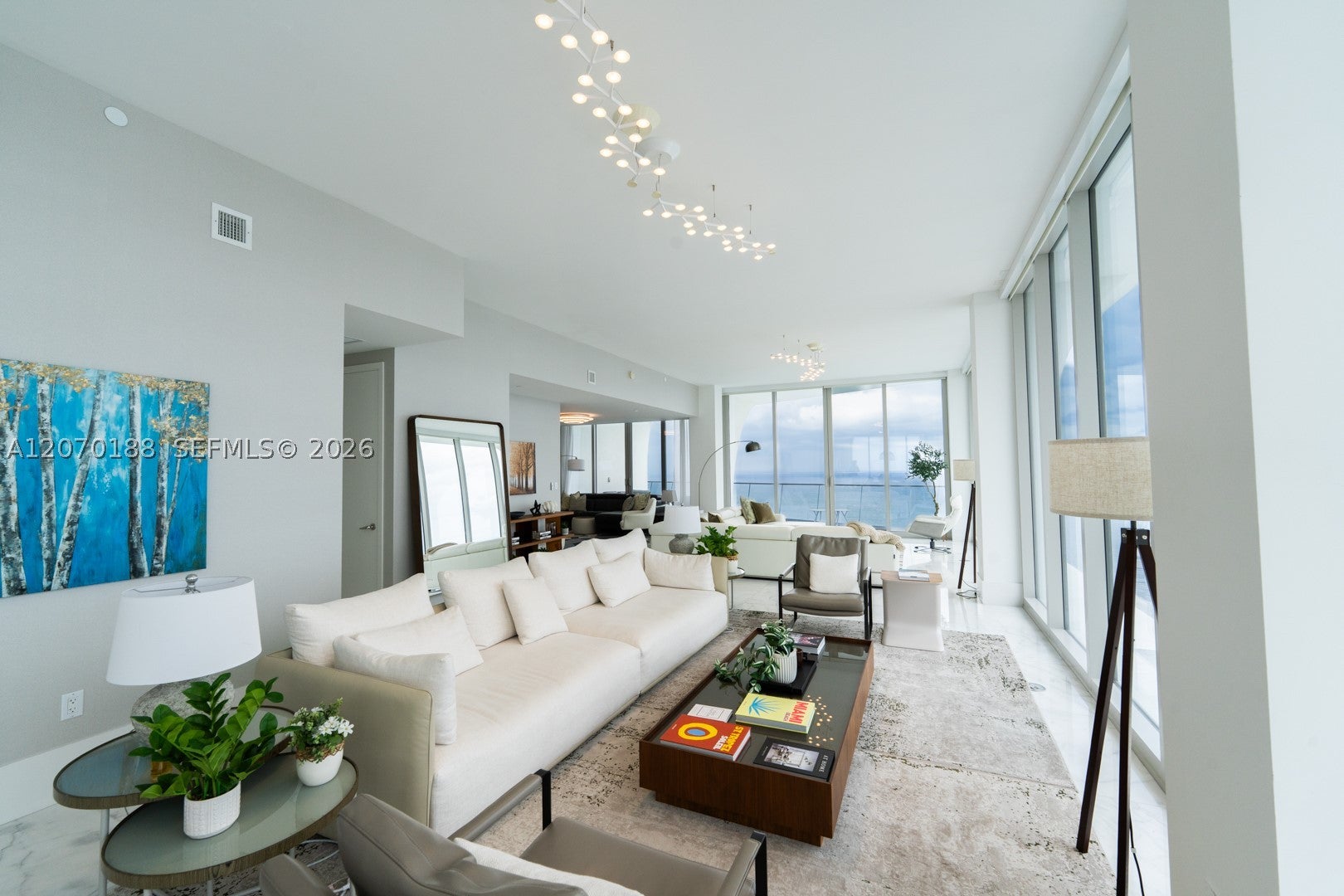 16901 Collins Ave 4201