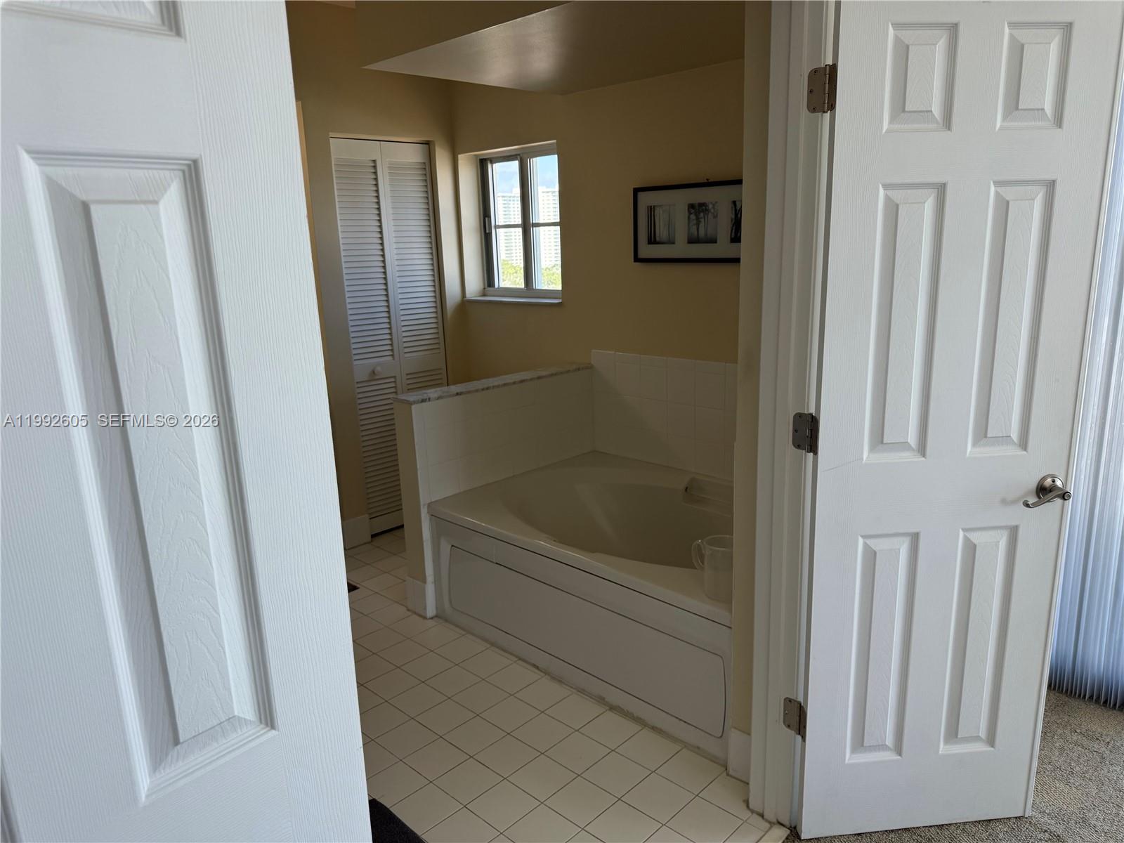 TIDES AT BRIDGESIDE SQUAR - Residential