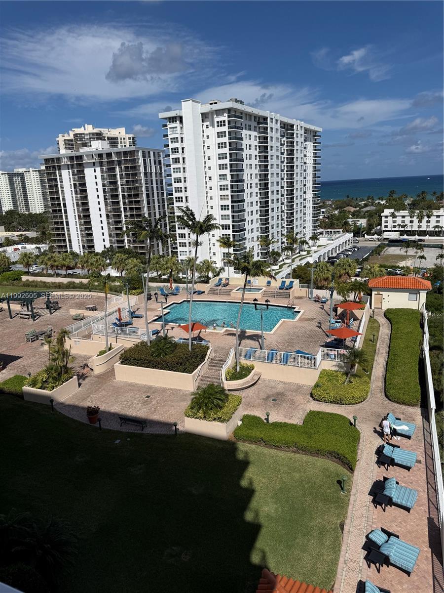 TIDES AT BRIDGESIDE SQUAR - Residential