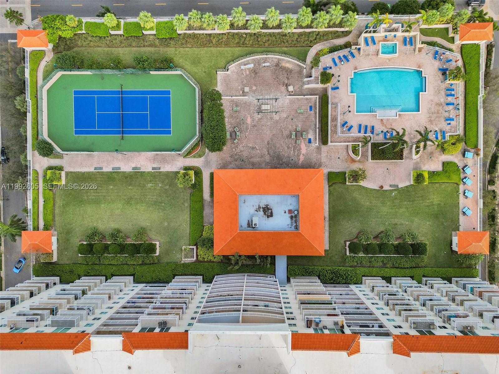 TIDES AT BRIDGESIDE SQUAR - Residential