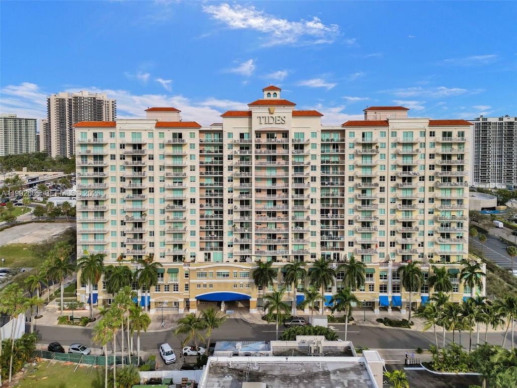 Photo of 3020 NE 32nd Ave #1125, Fort Lauderdale, FL 33308 (MLS # A11992605)