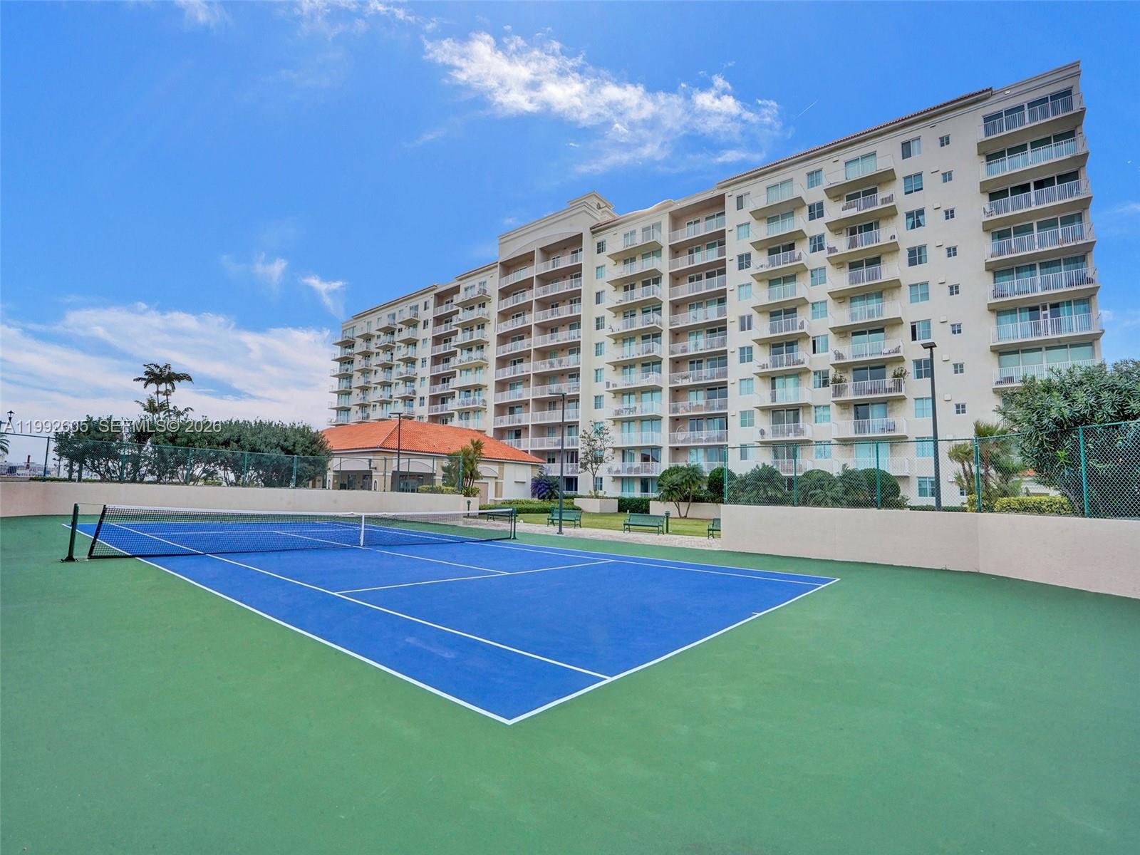 TIDES AT BRIDGESIDE SQUAR - Residential