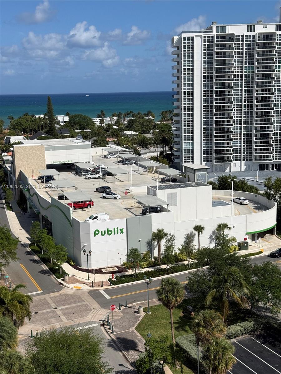 TIDES AT BRIDGESIDE SQUAR - Residential