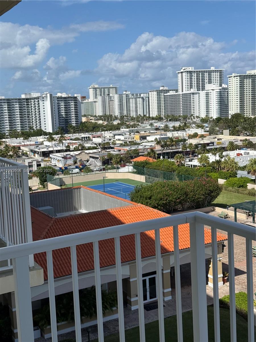 TIDES AT BRIDGESIDE SQUAR - Residential