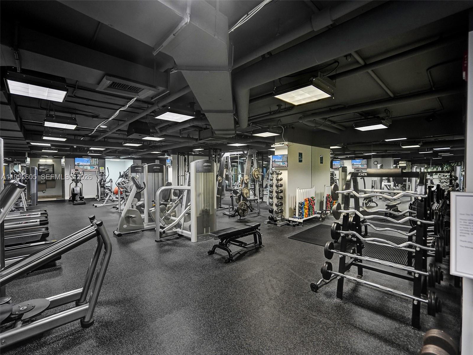 TIDES AT BRIDGESIDE SQUAR - Residential