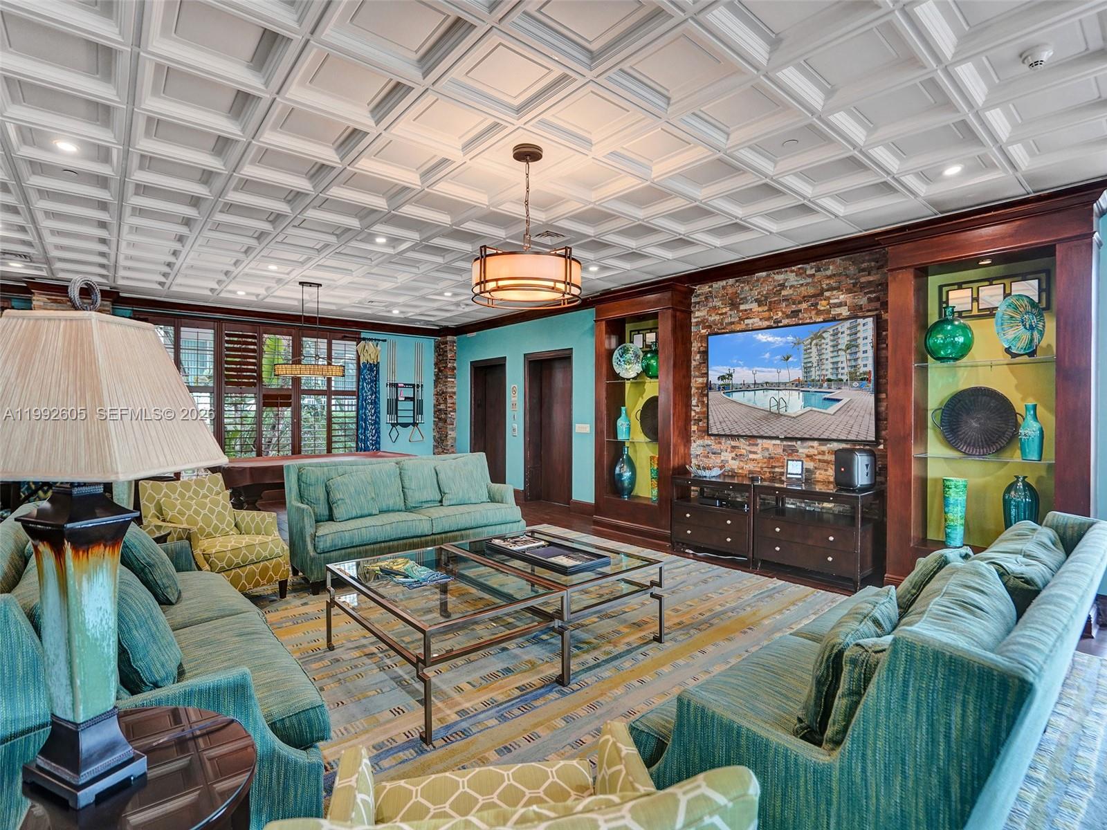 TIDES AT BRIDGESIDE SQUAR - Residential