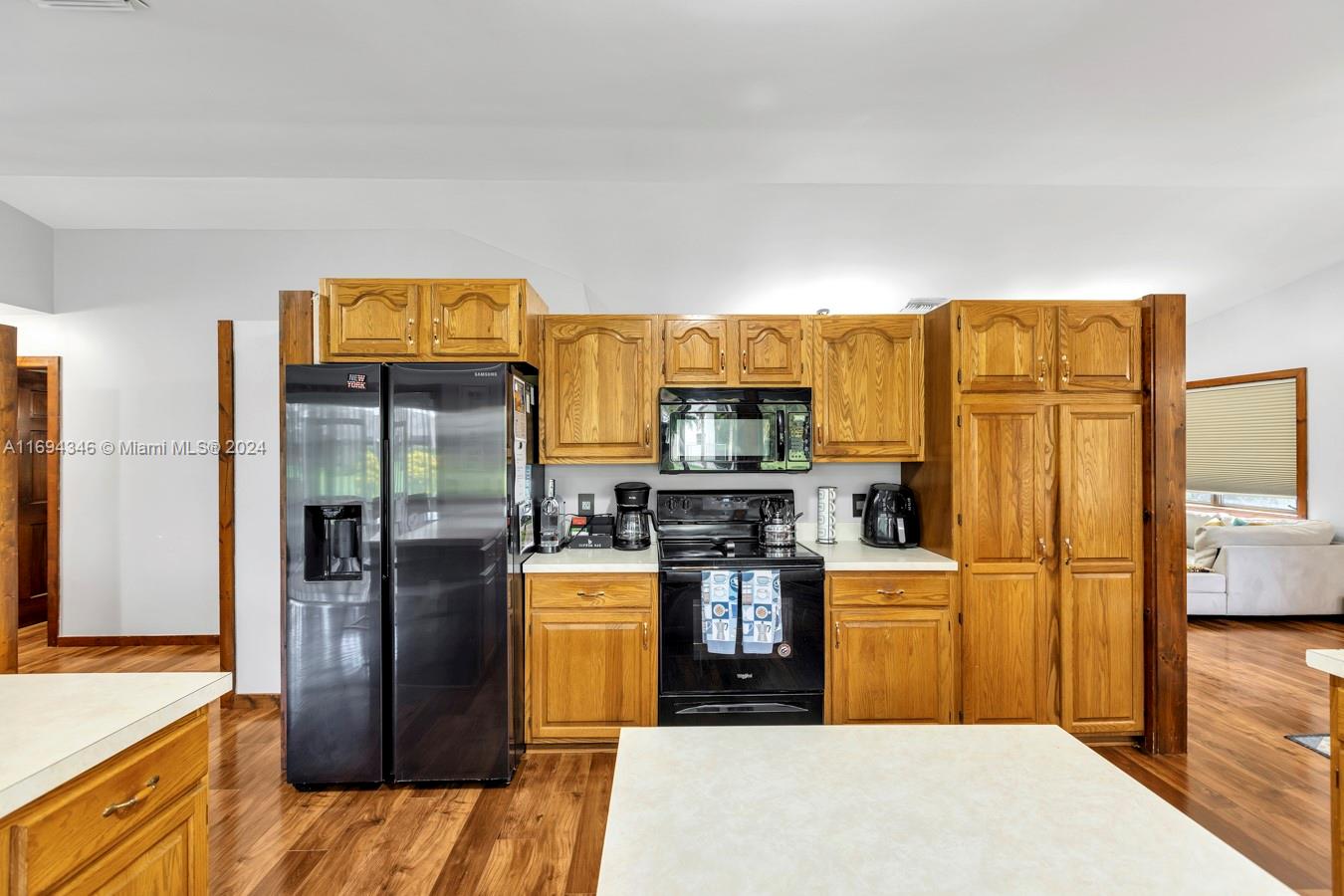 SUGAR POND MANOR OF WELLI - Residential Lease