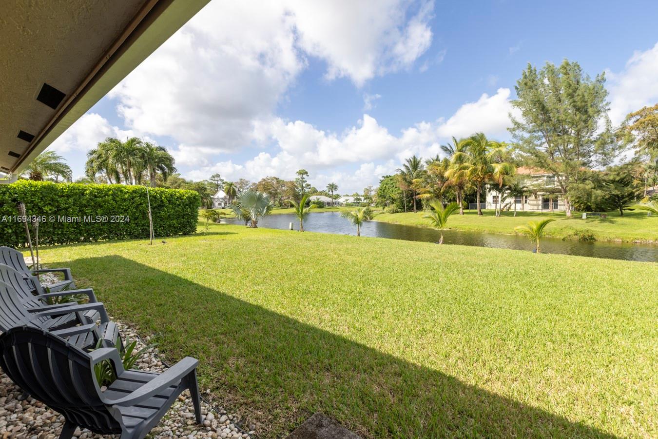 SUGAR POND MANOR OF WELLI - Residential Lease