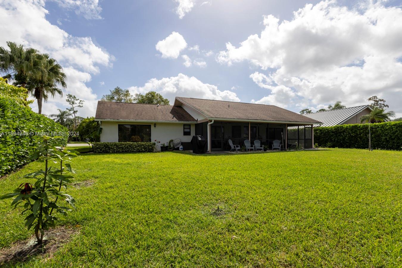 SUGAR POND MANOR OF WELLI - Residential Lease