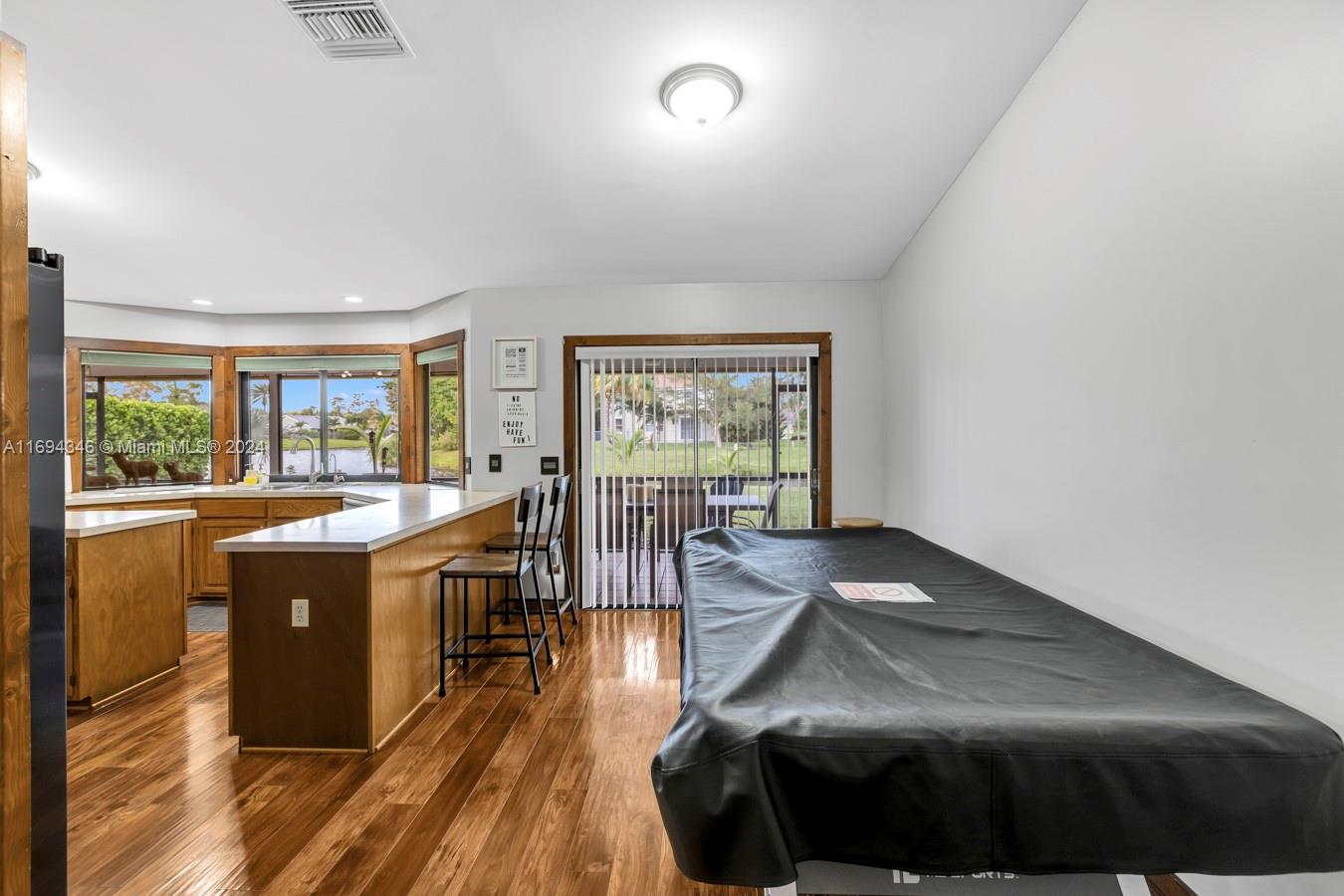 SUGAR POND MANOR OF WELLI - Residential Lease