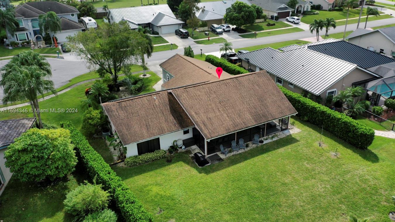 SUGAR POND MANOR OF WELLI - Residential Lease