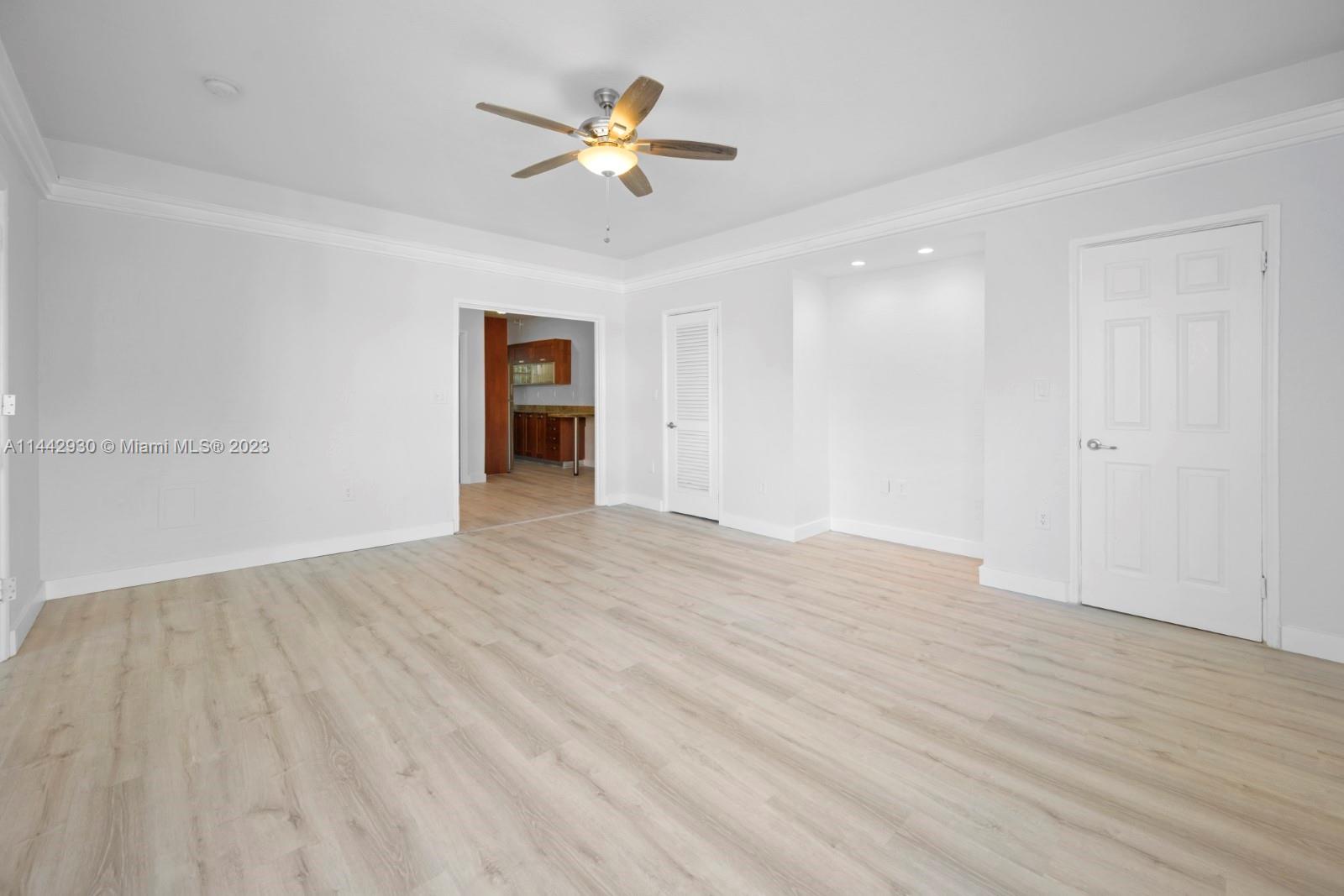 JEFFERSON DAVIS CONDO - Residential