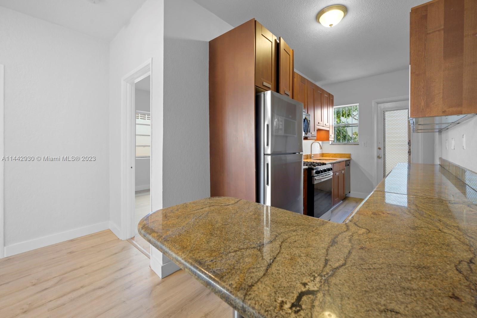 JEFFERSON DAVIS CONDO - Residential