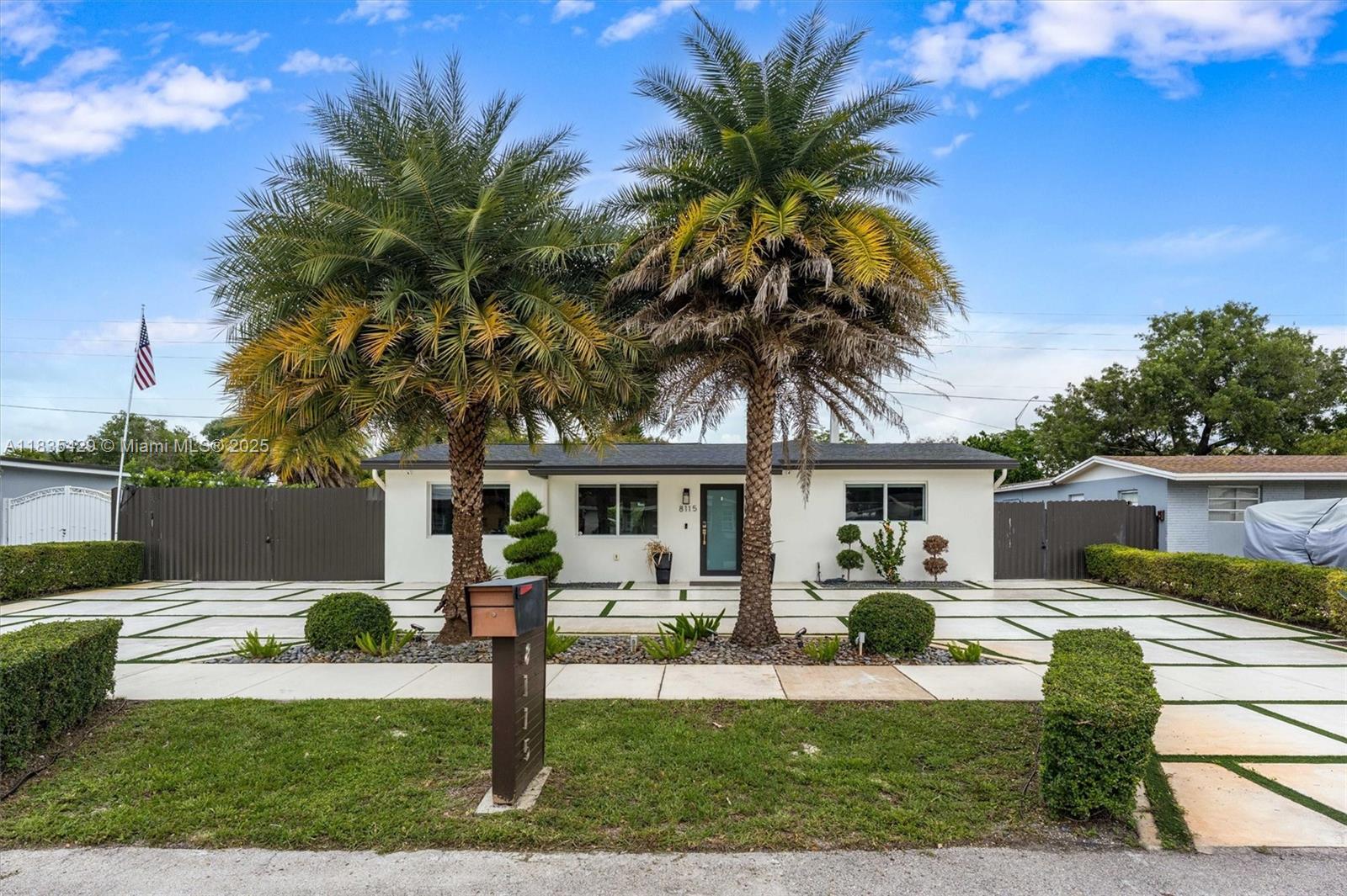 8115 NW 185th Ter