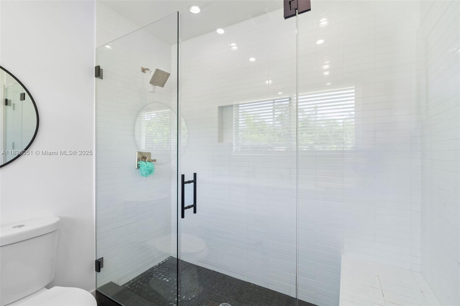 KENDAL RANCHES - Residential Lease