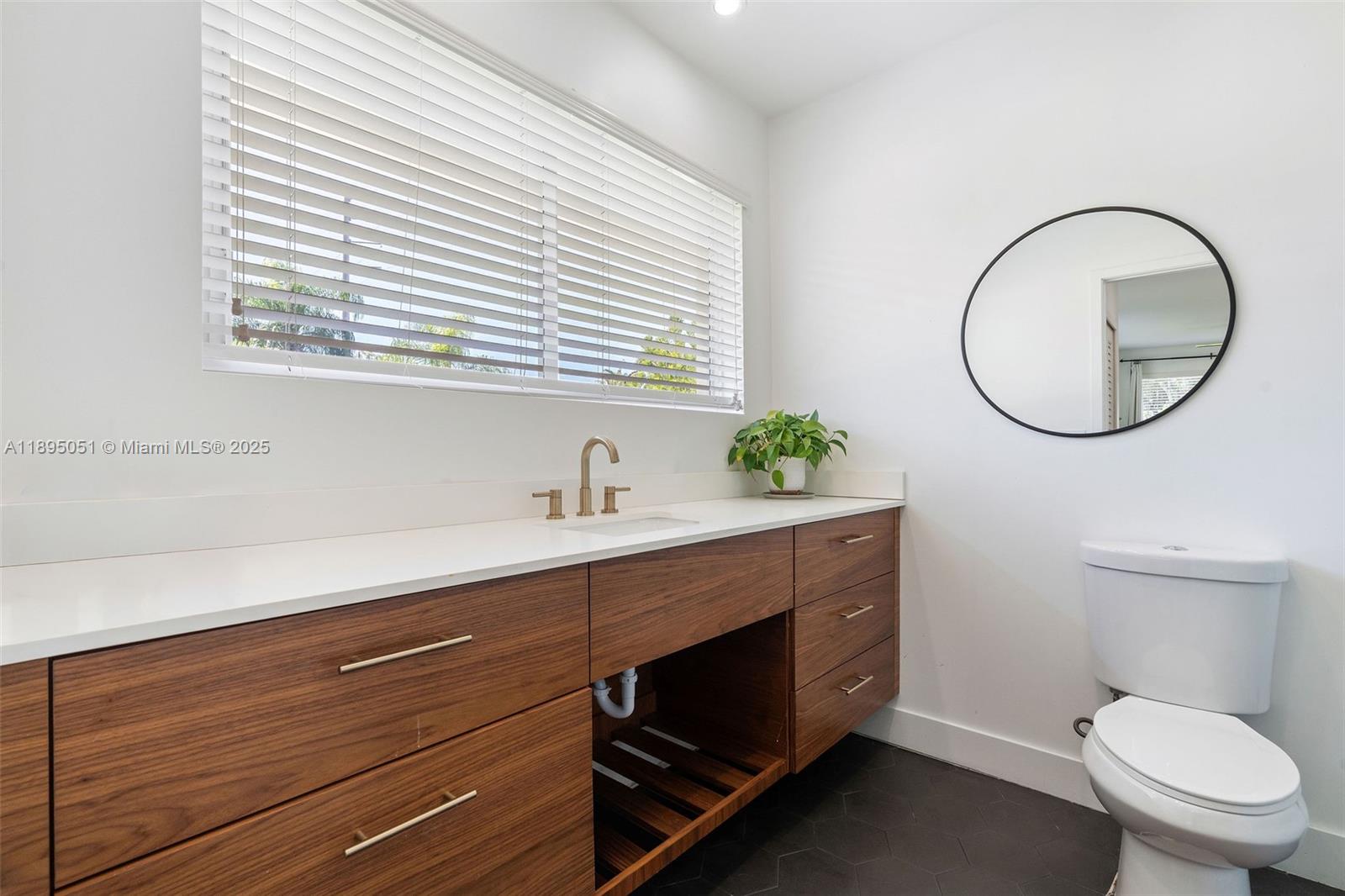 KENDAL RANCHES - Residential Lease