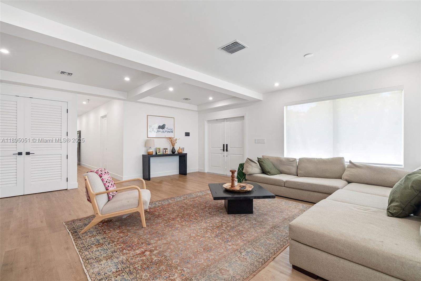 KENDAL RANCHES - Residential Lease