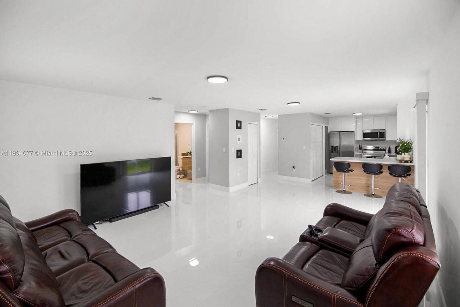 SILVER PALM PARK - Residential