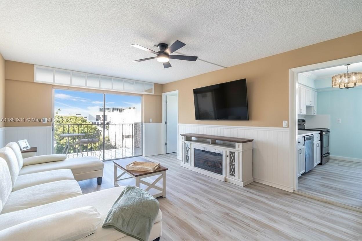BAYSHORE TERRACE CONDO - Residential