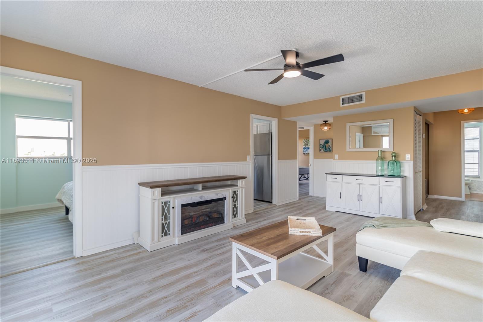 BAYSHORE TERRACE CONDO - Residential