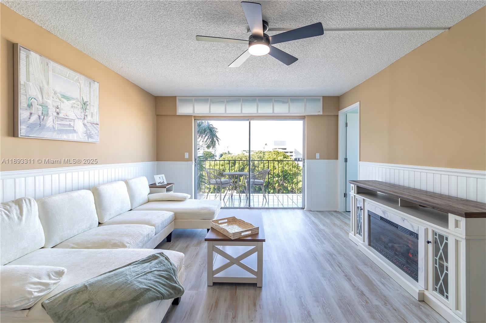 BAYSHORE TERRACE CONDO - Residential
