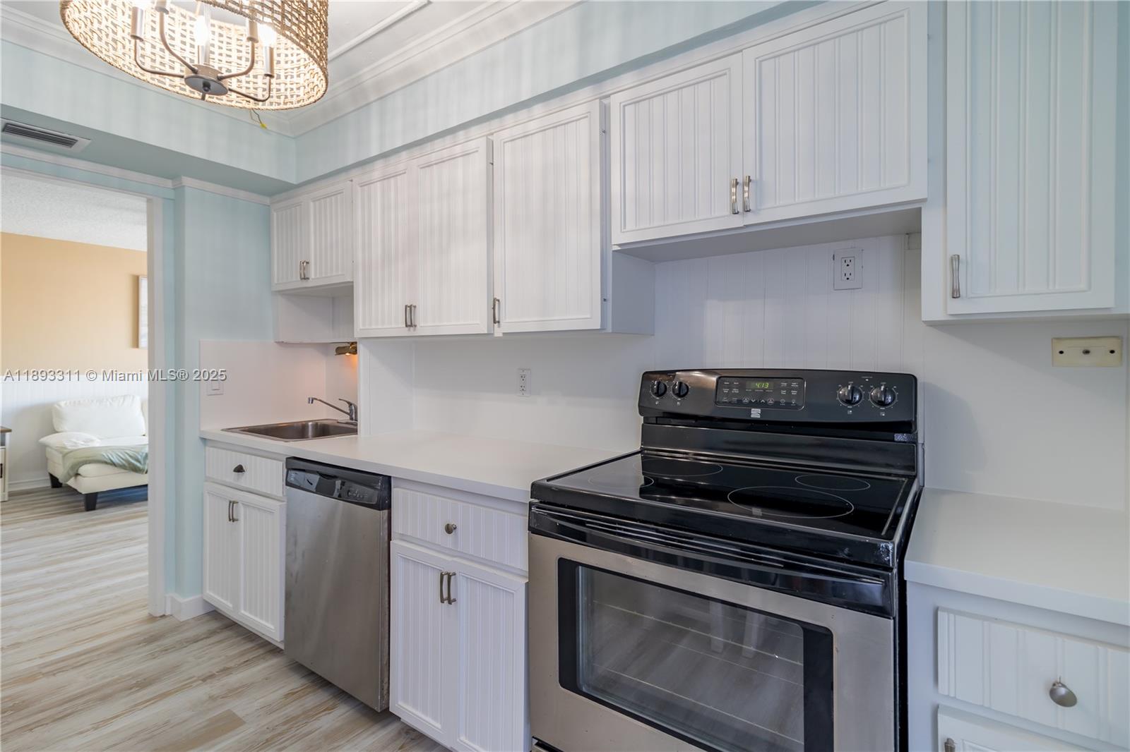 BAYSHORE TERRACE CONDO - Residential