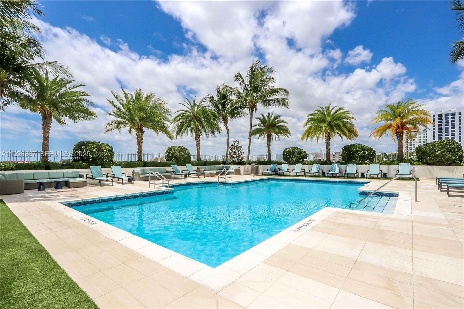 THE ASTON CONDO - Residential Lease