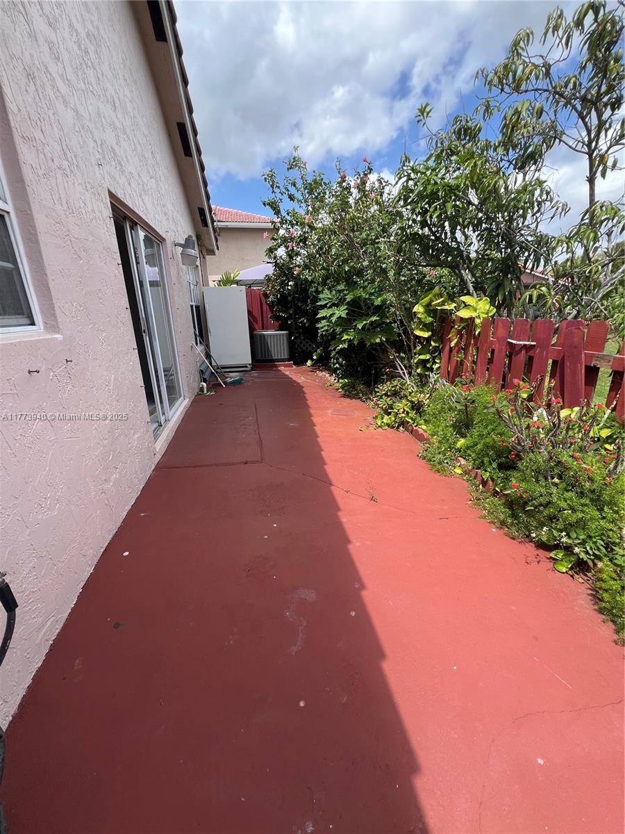 FOREST LAKES GARDENS SEC - Residential