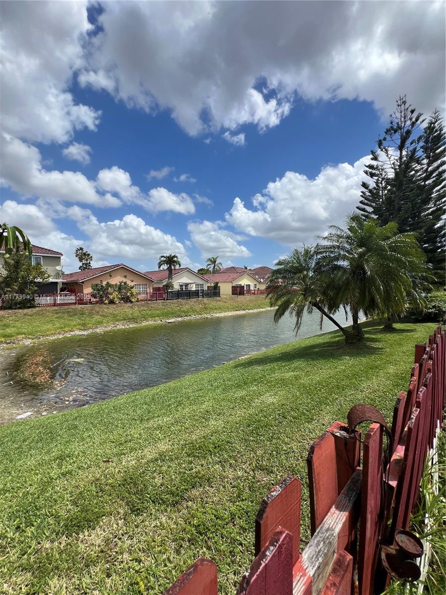 FOREST LAKES GARDENS SEC - Residential