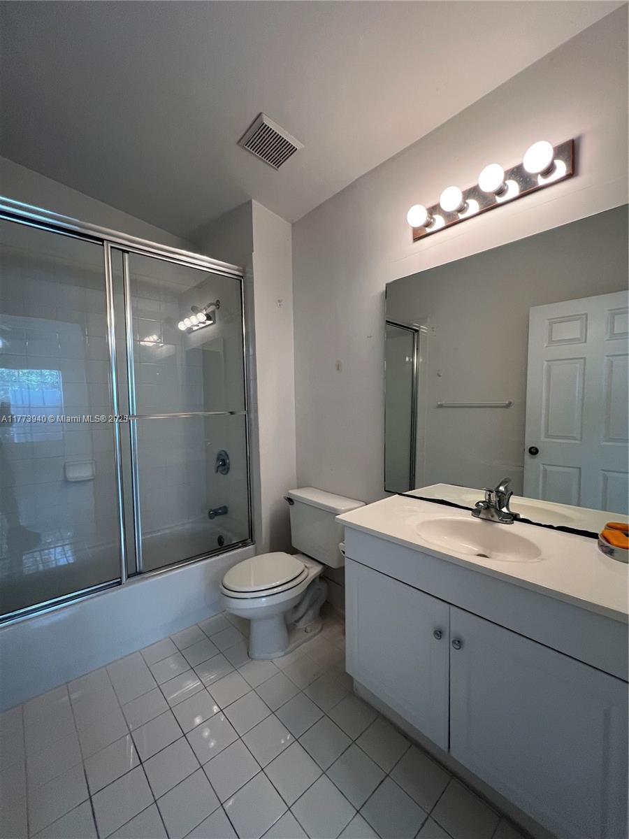 FOREST LAKES GARDENS SEC - Residential