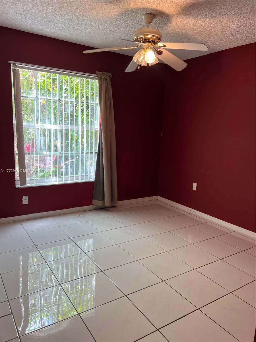 FOREST LAKES GARDENS SEC - Residential