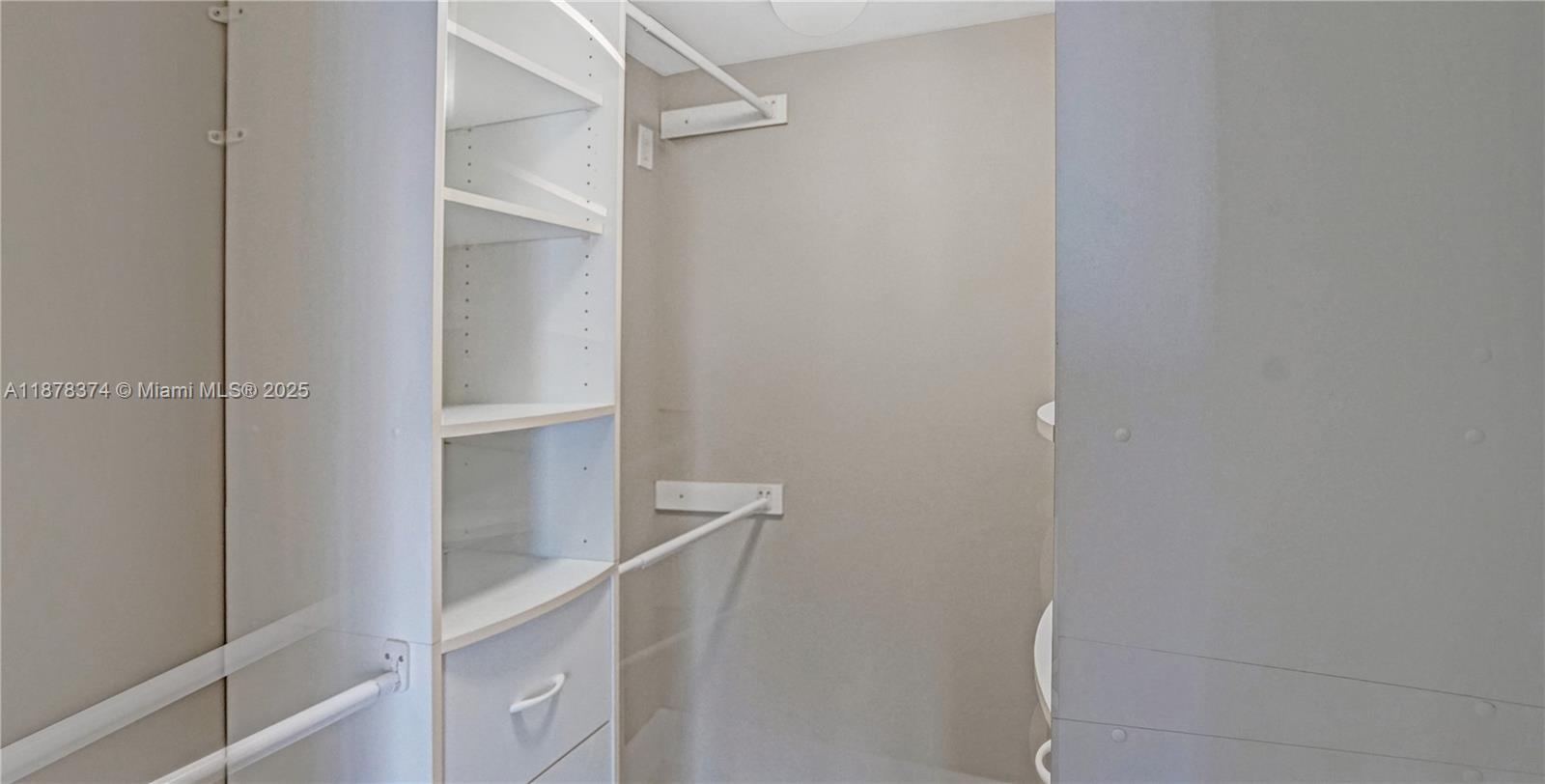 GABLES VIEW CONDO - Residential Lease