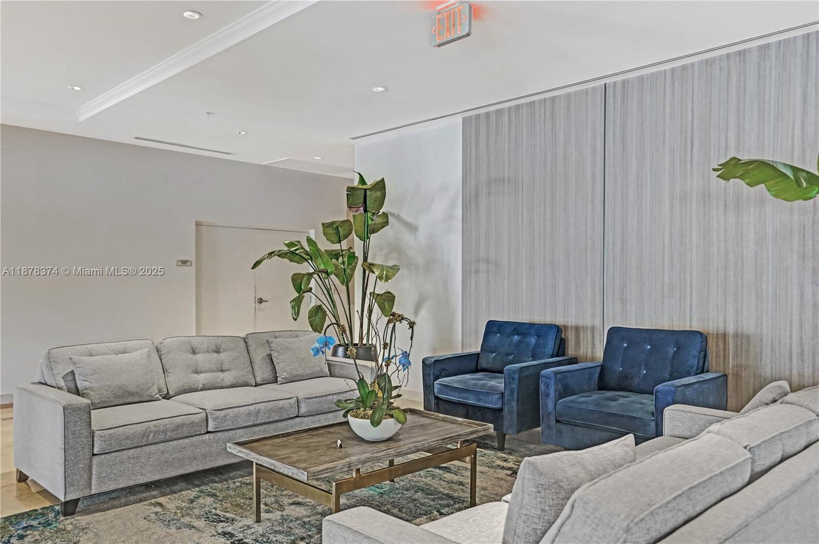 GABLES VIEW CONDO - Residential Lease