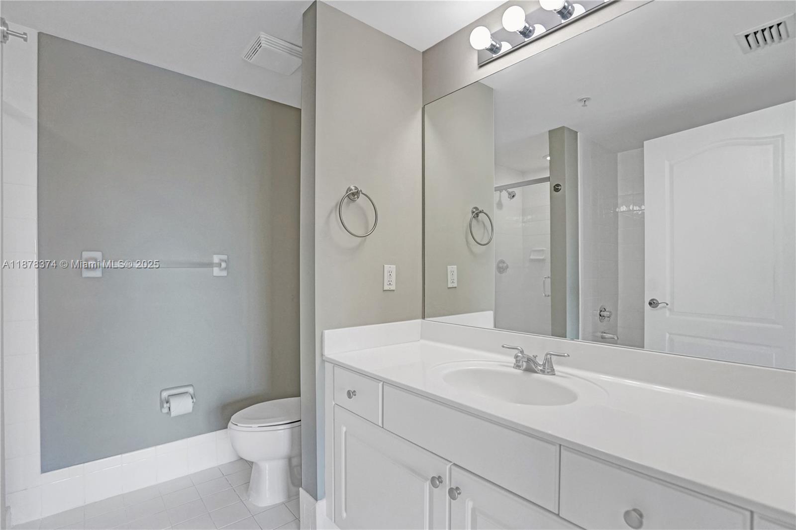 GABLES VIEW CONDO - Residential Lease