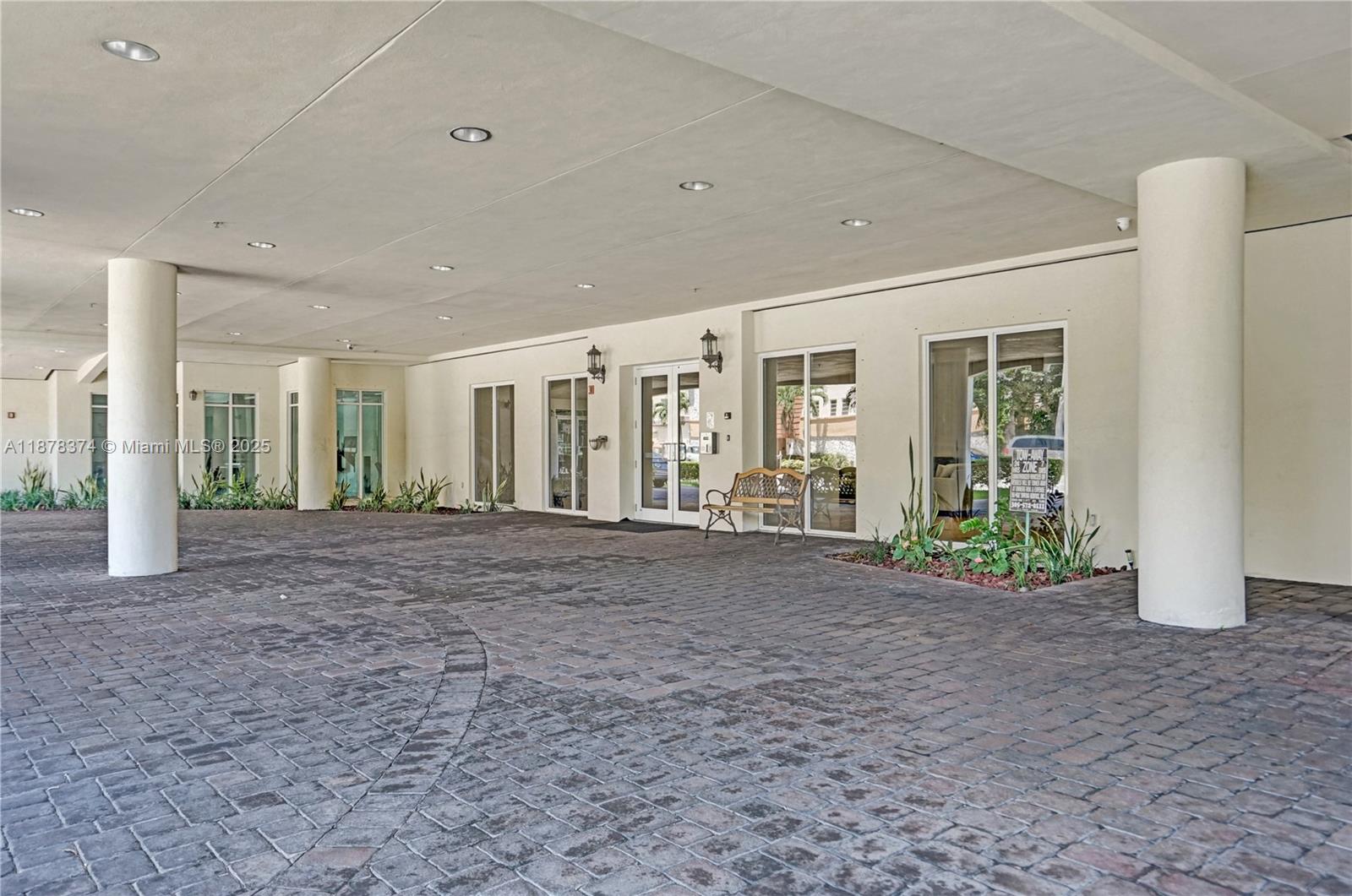 GABLES VIEW CONDO - Residential Lease