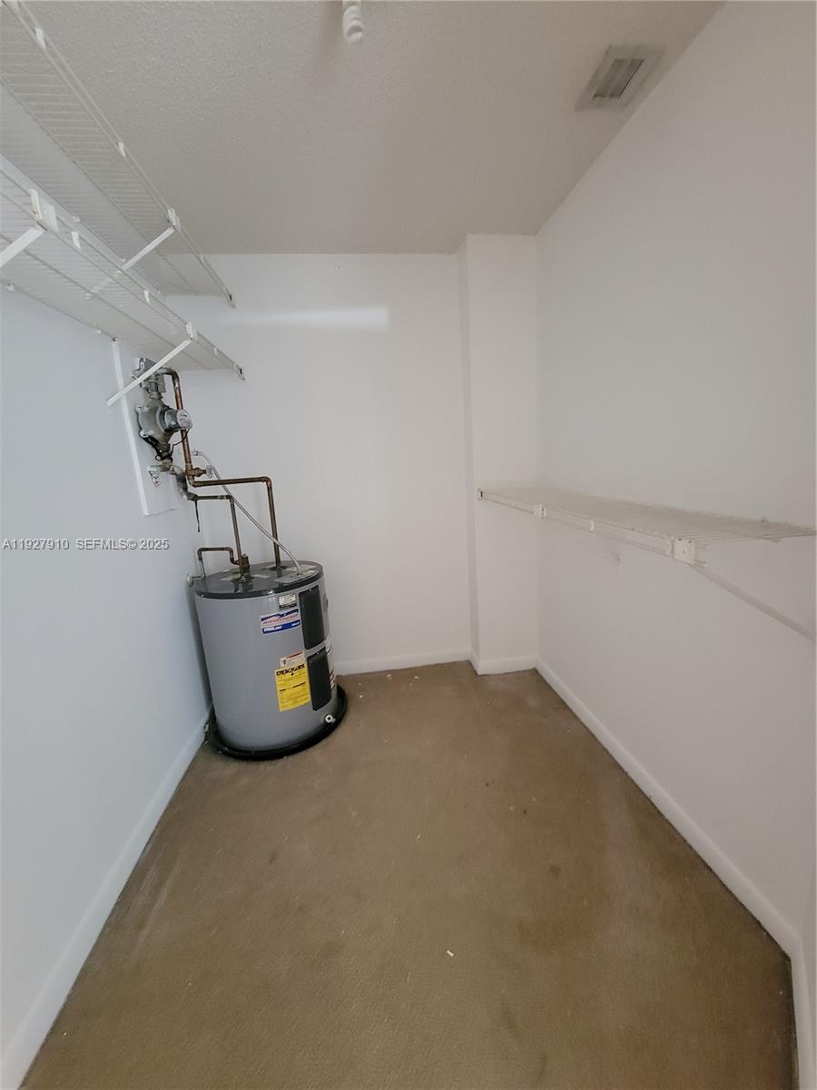 LAS VISTAS AT DORAL CONDO - Residential Lease