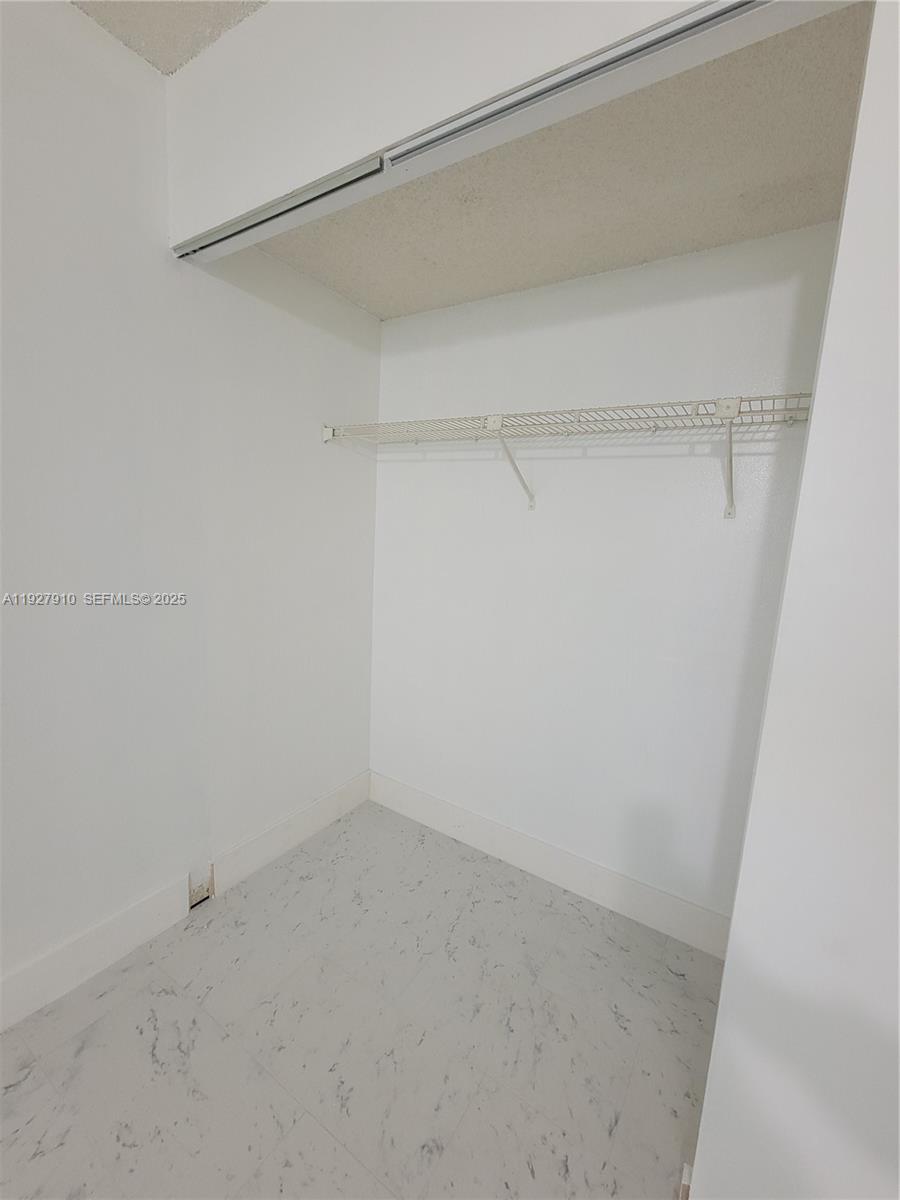 LAS VISTAS AT DORAL CONDO - Residential Lease