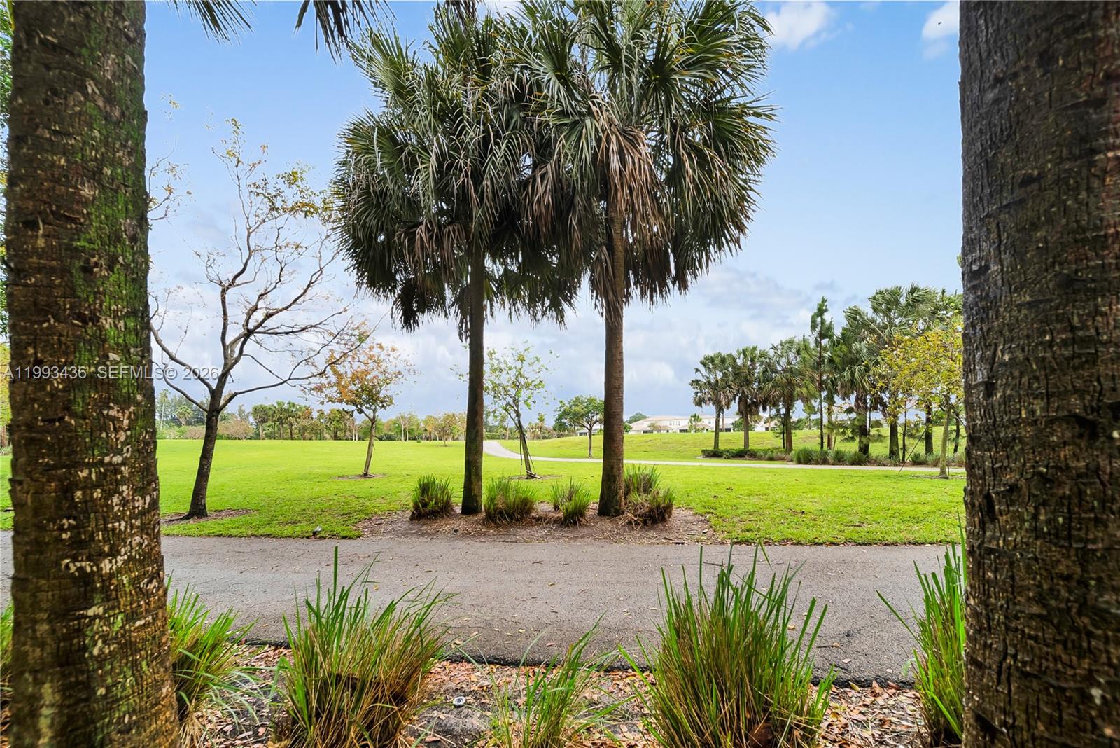 HILLCREST EAST NO 25 COND - Residential