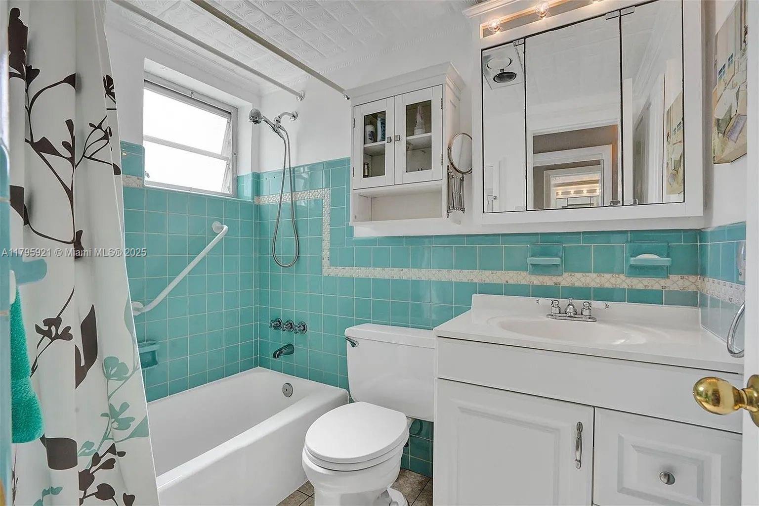 MAR-LEN GARDENS NO 6 CORP - Residential