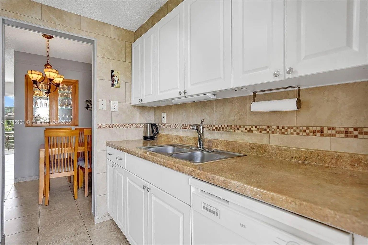 MAR-LEN GARDENS NO 6 CORP - Residential