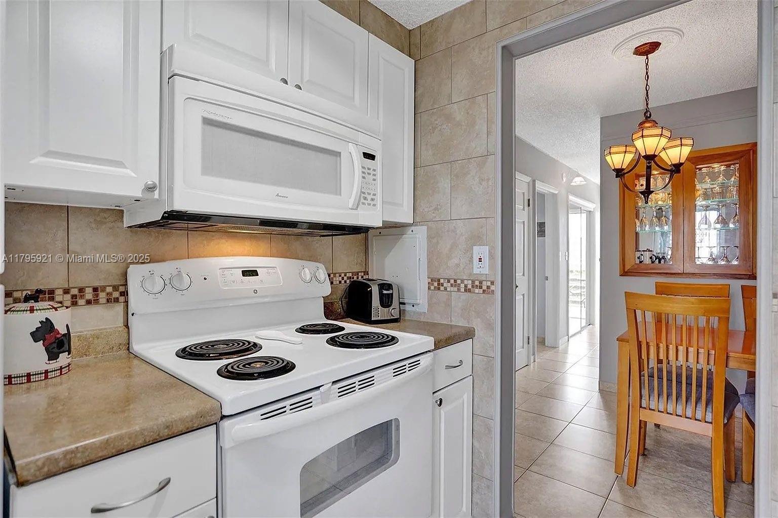 MAR-LEN GARDENS NO 6 CORP - Residential