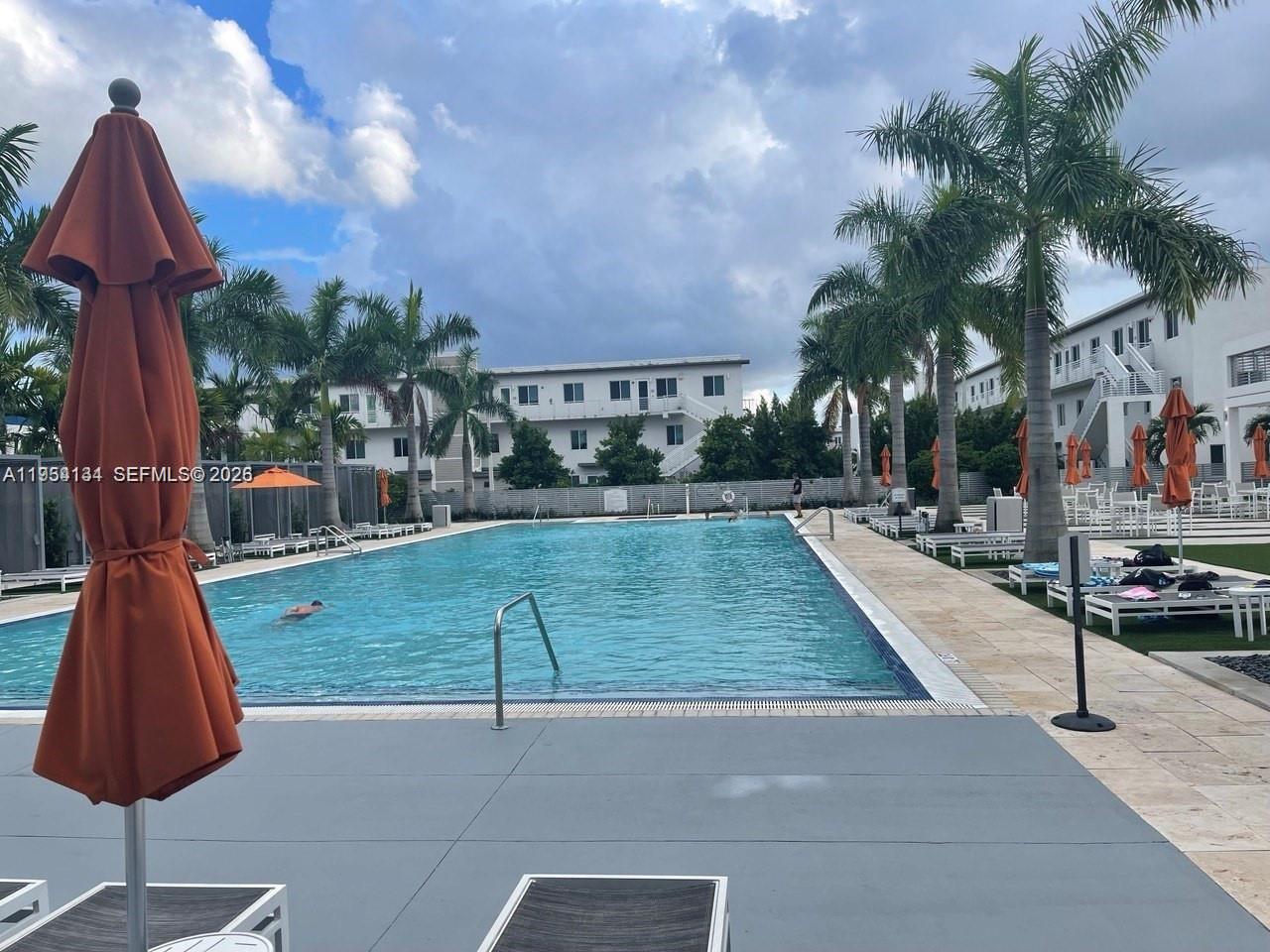 LANDMARK AT DORAL CONDO N - Residential