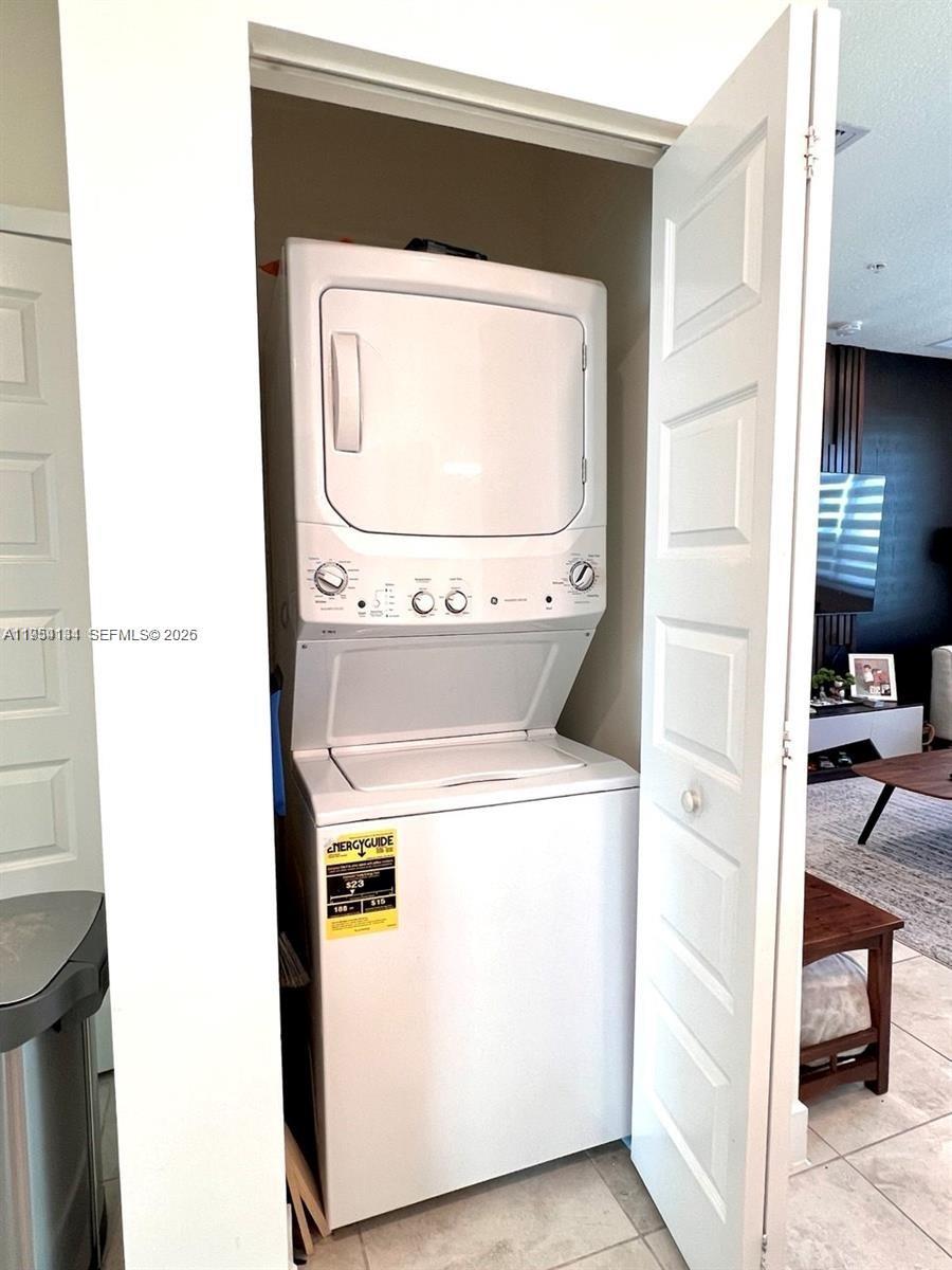 LANDMARK AT DORAL CONDO N - Residential