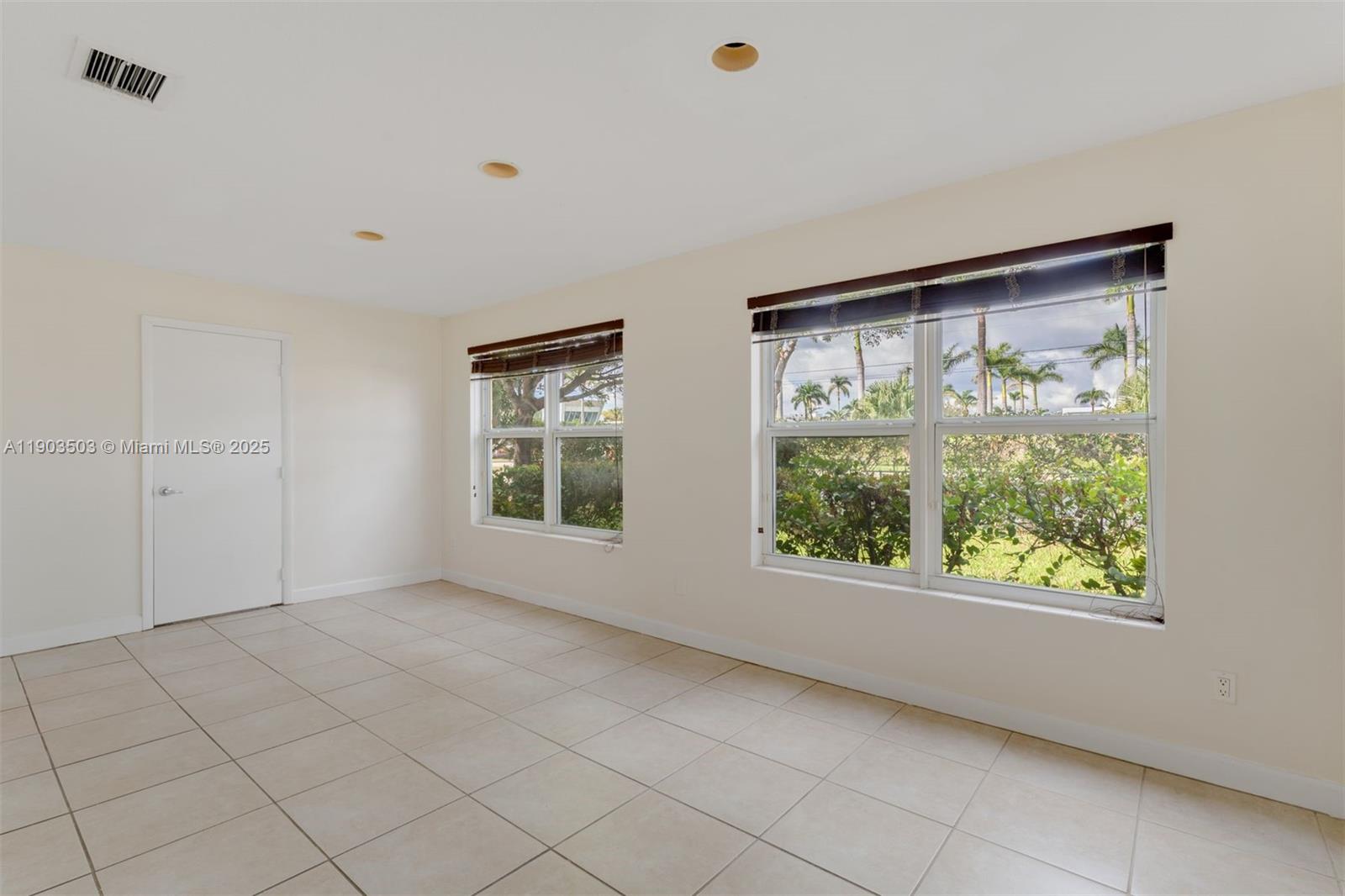 CORAL WAY VILLAGE SEC A P - Residential