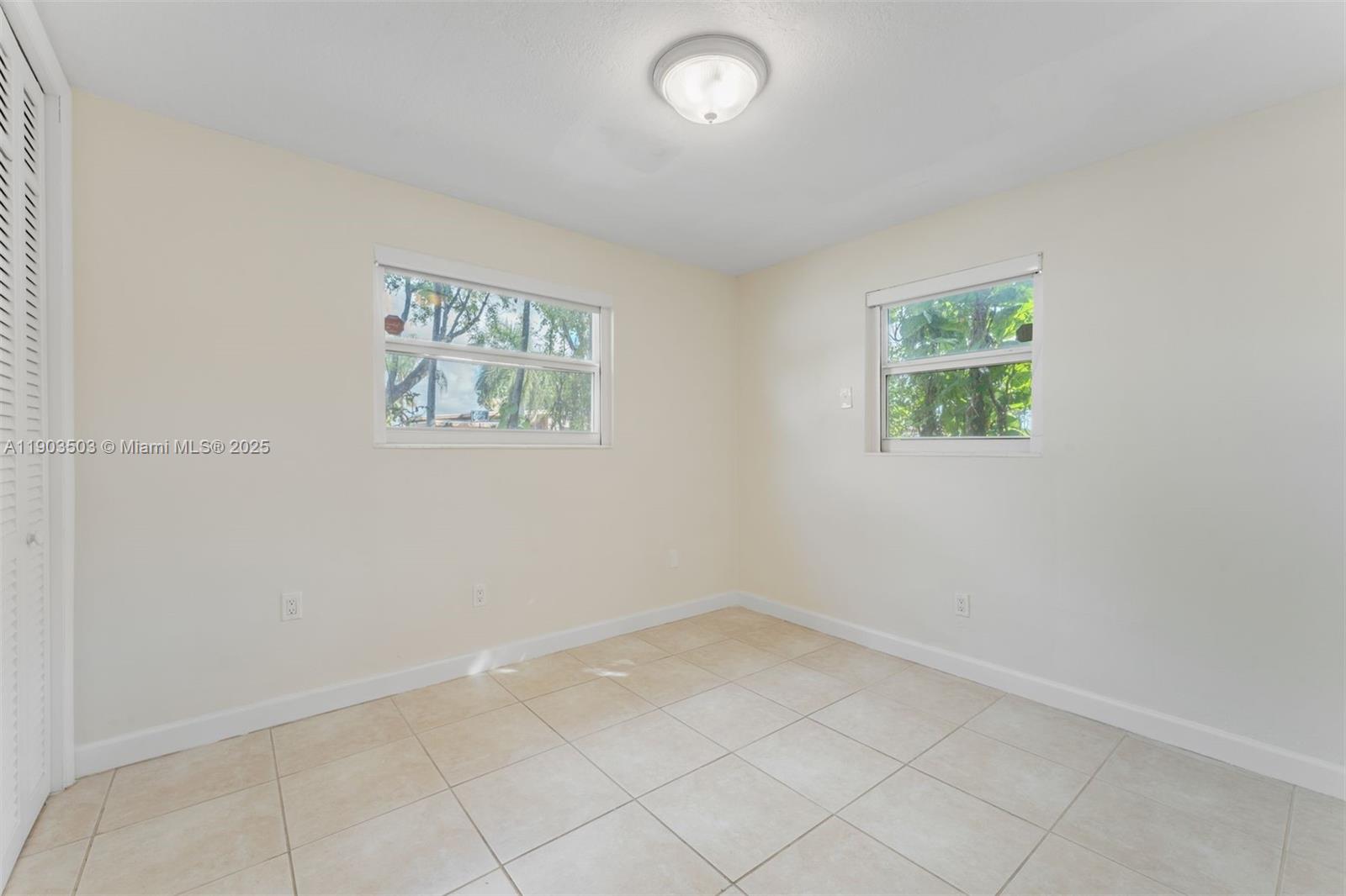 CORAL WAY VILLAGE SEC A P - Residential