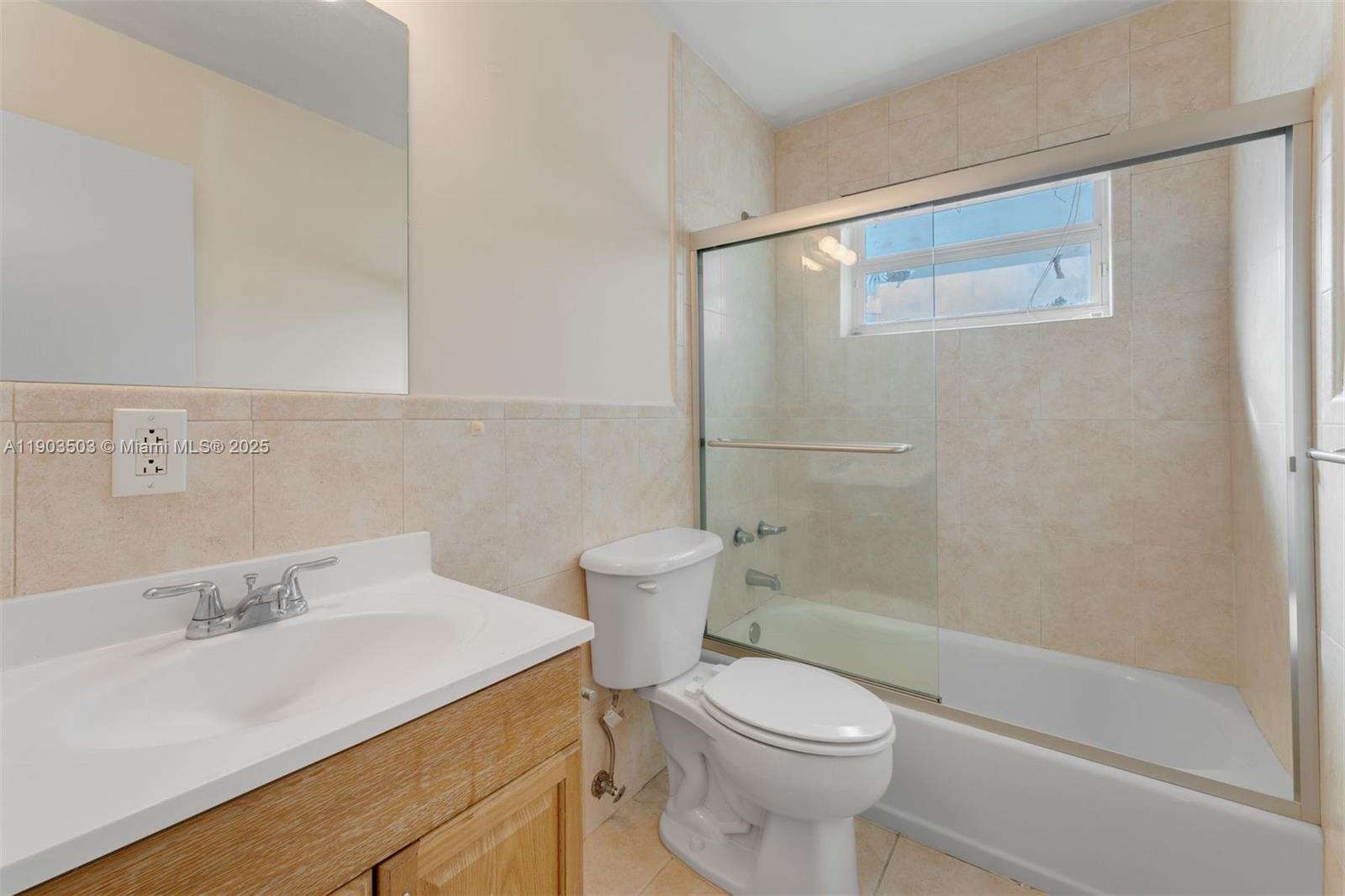 CORAL WAY VILLAGE SEC A P - Residential